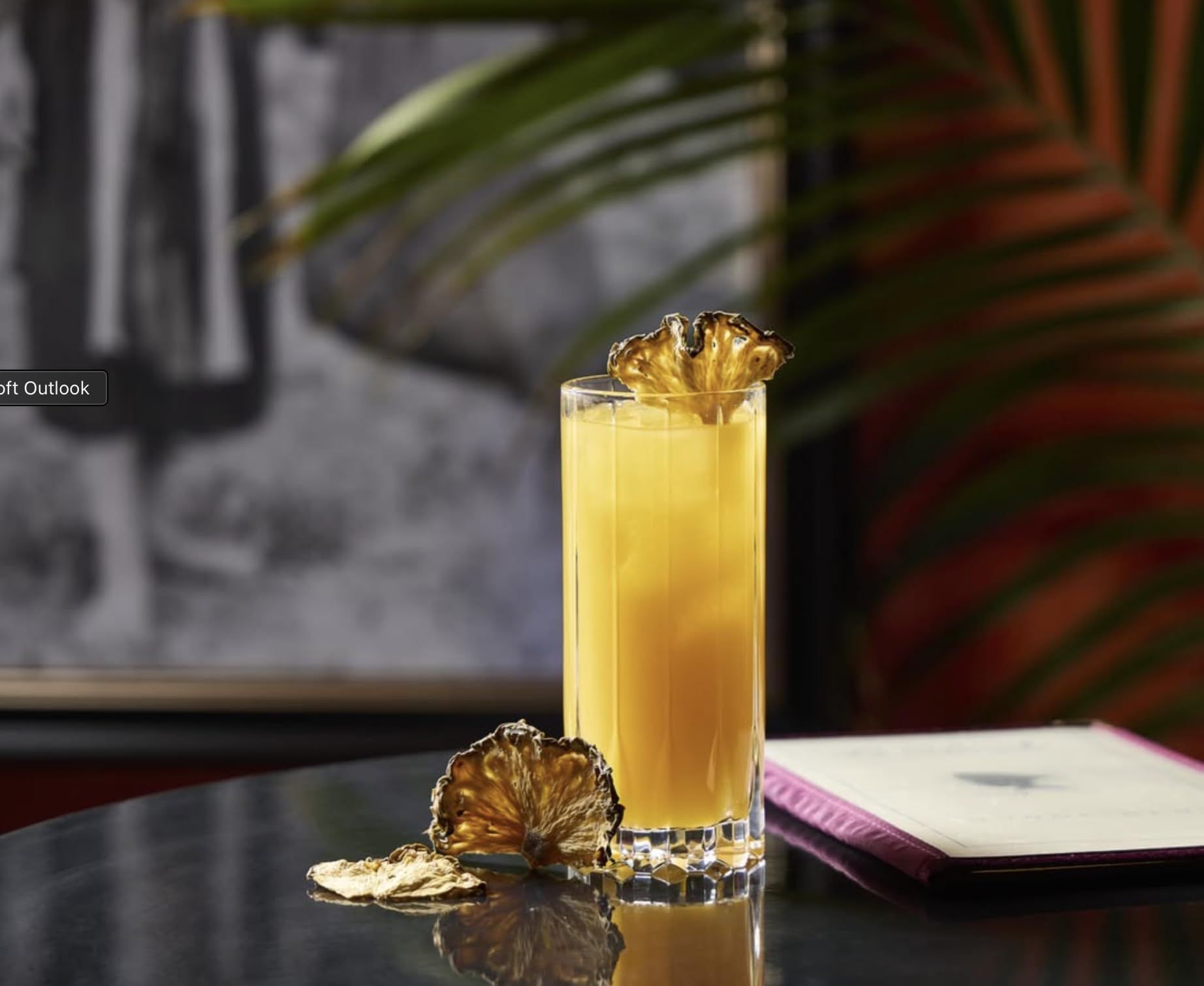 Dehydrated Pineapple For Cocktails