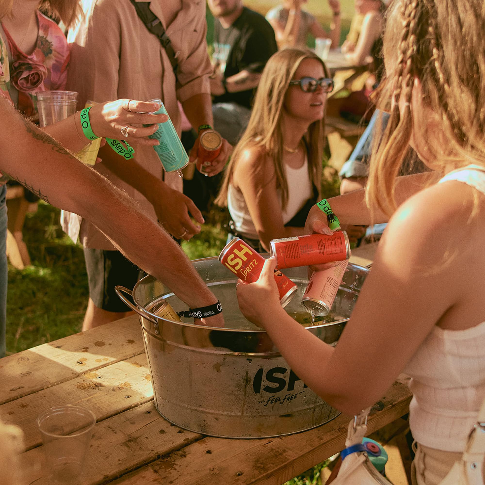 ISH Spritz, Non Alcoholic Aperol Canned Cocktail